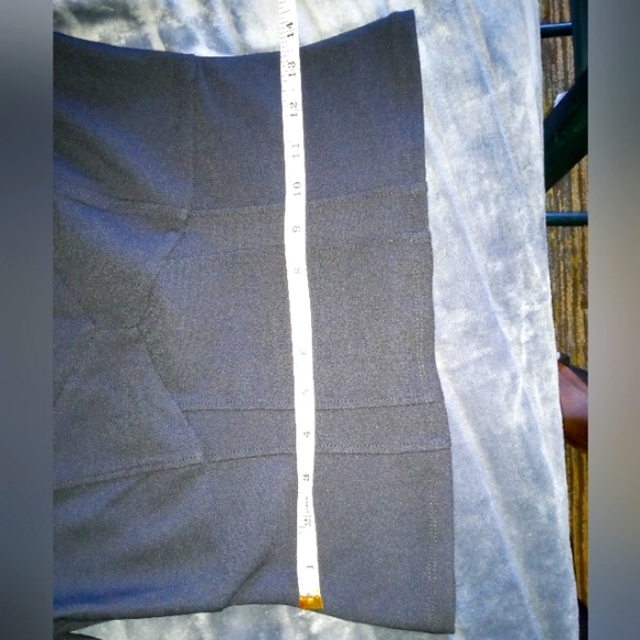 Abercrombie and Fitch Black Cropped Top - Picture 8 of 10